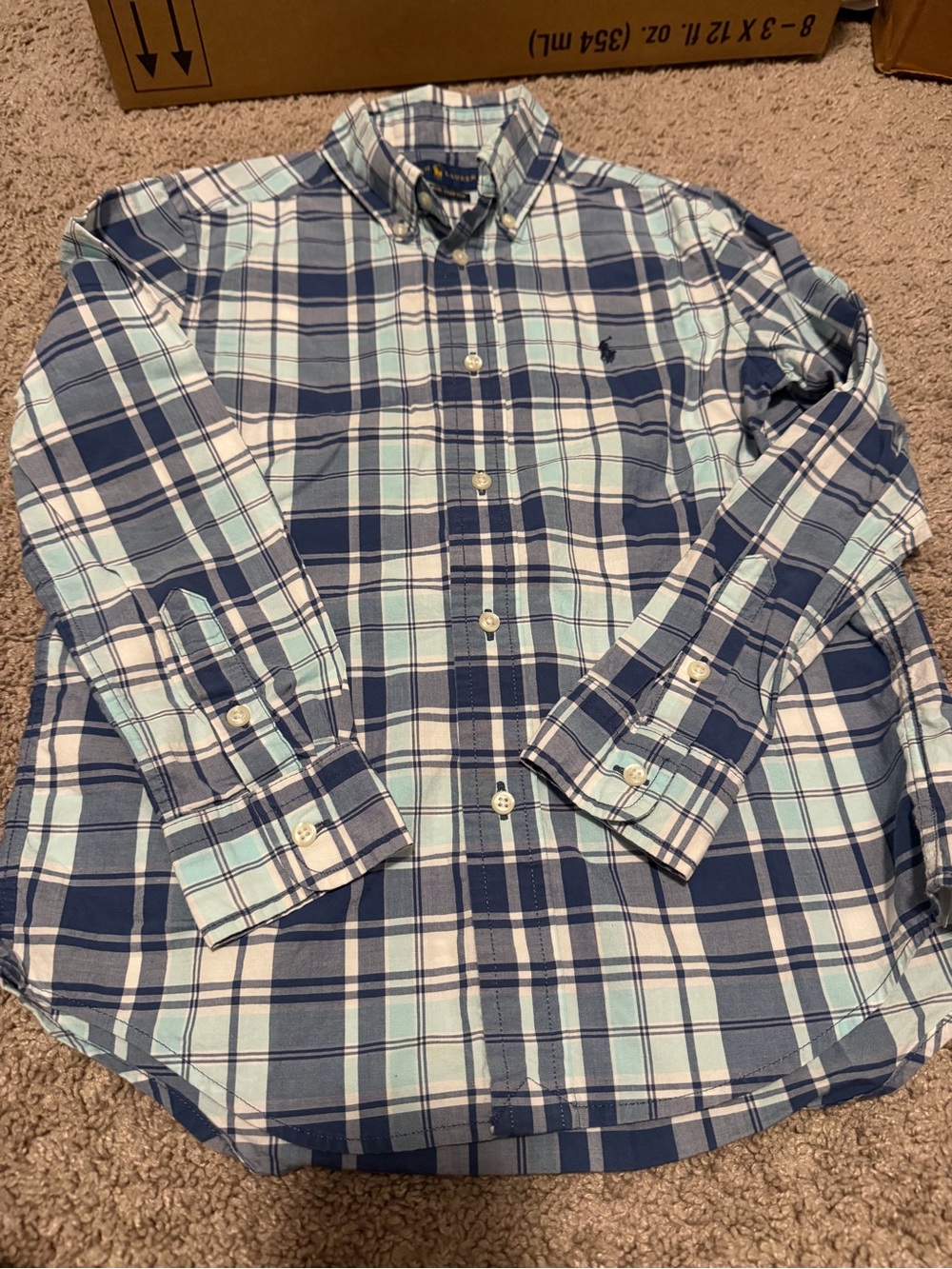 Bundle of 4 - 2 button down shirts and 2 jeans - Size 7 - Picture 2 of 11